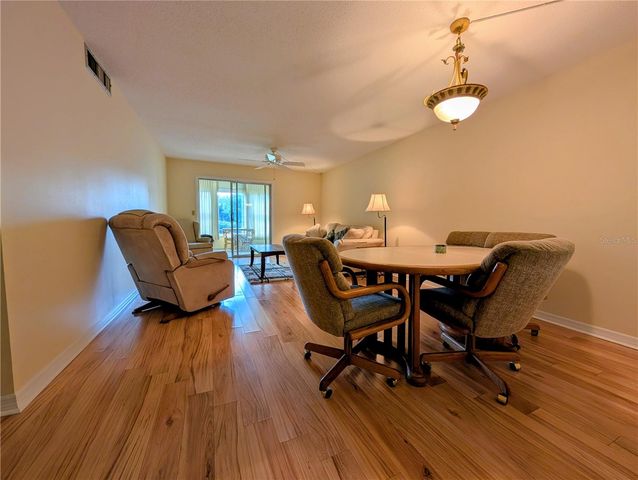 333 LAKE HOWARD DRIVE NW 212A, Winter Haven, FL 33880