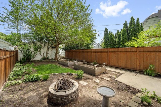 2410 S Lenox STREET, Milwaukee, WI 53207