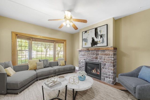 2410 S Lenox STREET, Milwaukee, WI 53207