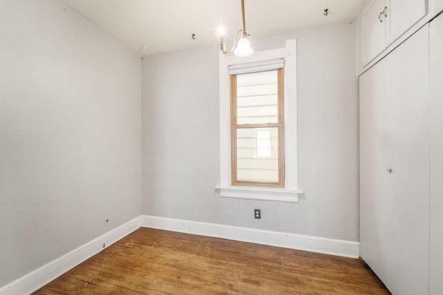 2410 S Lenox STREET, Milwaukee, WI 53207