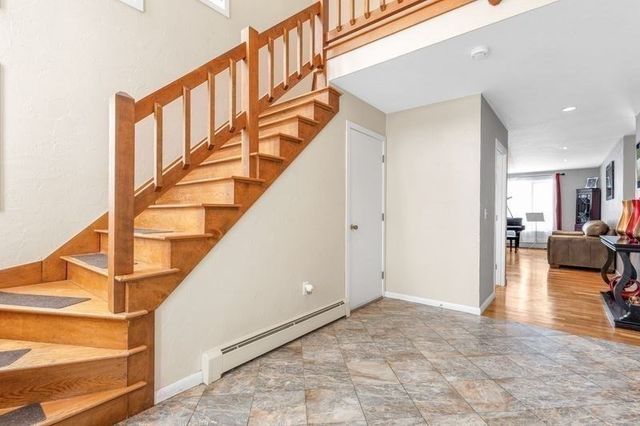 244 Rolling Meadow Drive, Holliston, MA 01746