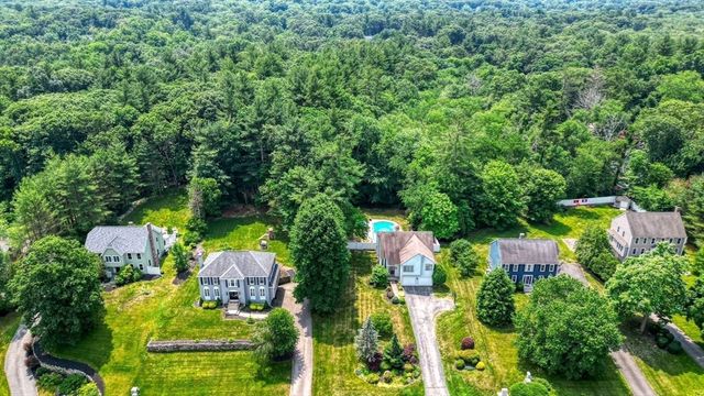 244 Rolling Meadow Drive, Holliston, MA 01746