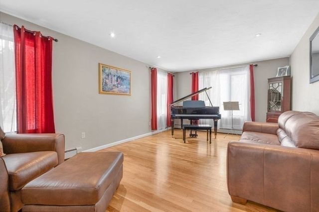 244 Rolling Meadow Drive, Holliston, MA 01746