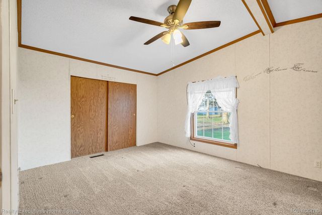 4333 24th Avenue 80, Fort Gratiot Charter Township, MI 48059