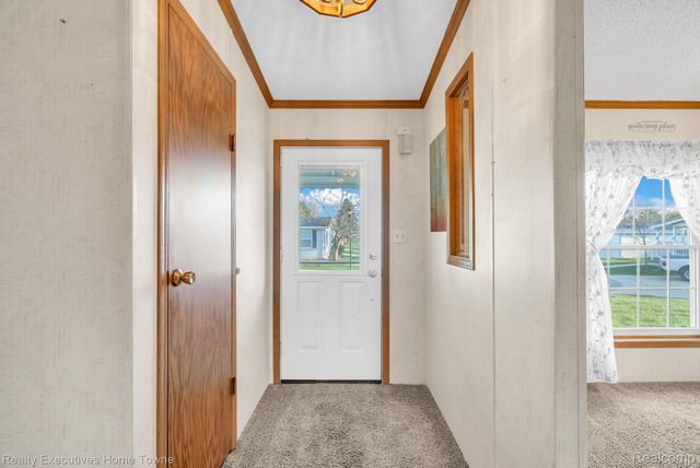4333 24th Avenue 80, Fort Gratiot Charter Township, MI 48059