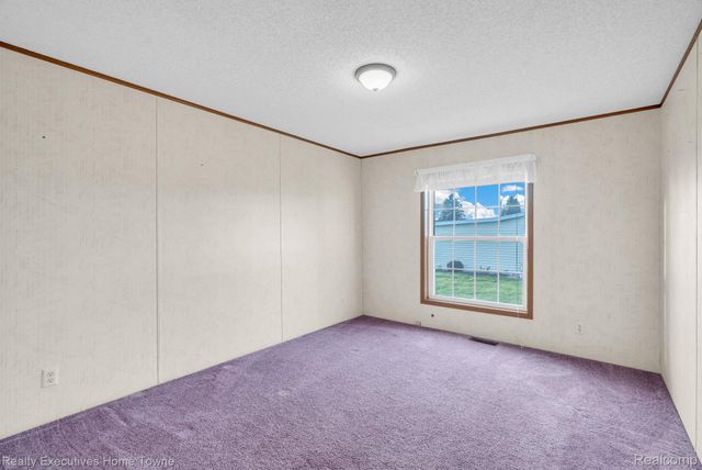 4333 24th Avenue 80, Fort Gratiot Charter Township, MI 48059