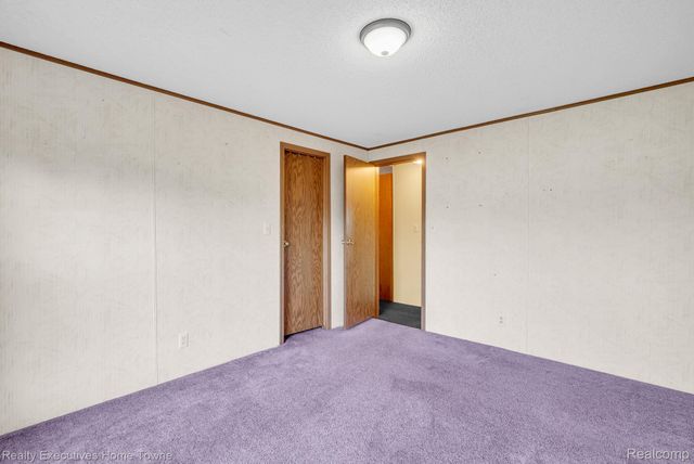 4333 24th Avenue 80, Fort Gratiot Charter Township, MI 48059