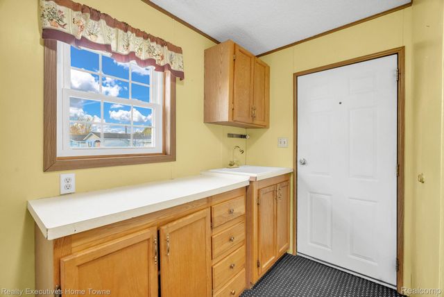 4333 24th Avenue 80, Fort Gratiot Charter Township, MI 48059