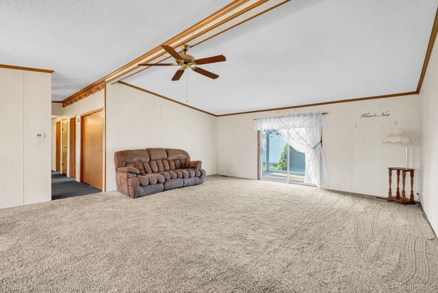 4333 24th Avenue 80, Fort Gratiot Charter Township, MI 48059