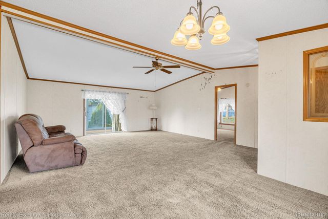4333 24th Avenue 80, Fort Gratiot Charter Township, MI 48059