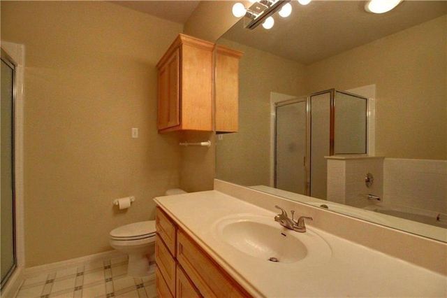 2920 Thrushwood DR B, Austin, TX 78757