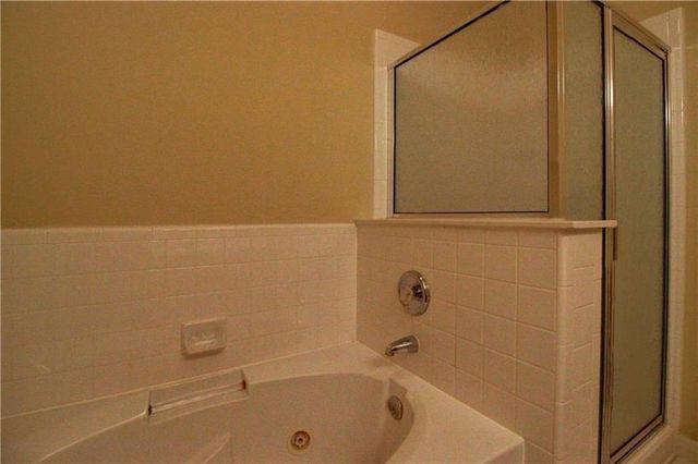 2920 Thrushwood DR B, Austin, TX 78757