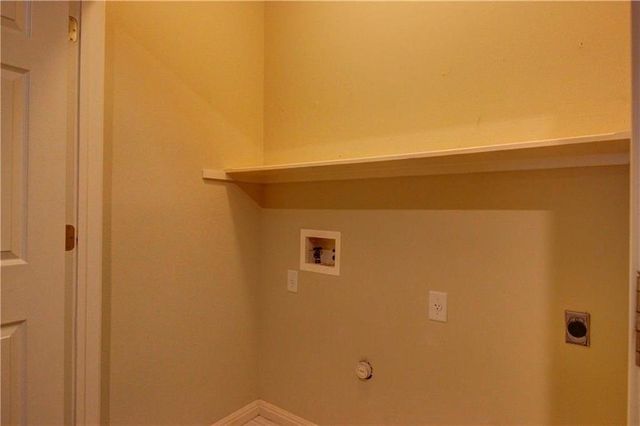 2920 Thrushwood DR B, Austin, TX 78757