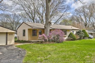575 S Briarvale Drive, Auburn Hills, MI 48326