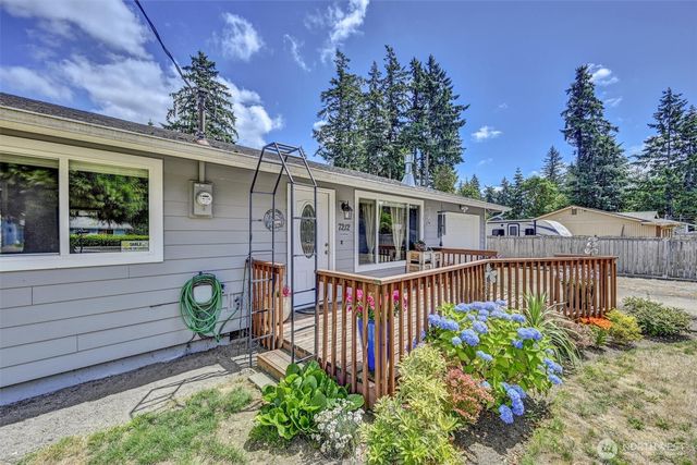 7212 188th Avenue E, Bonney Lake, WA 98391