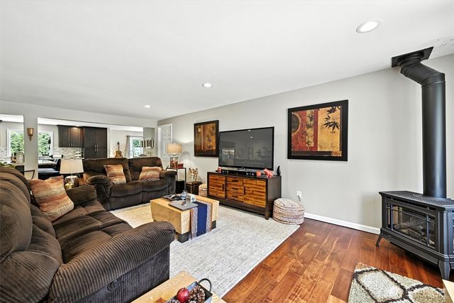 7212 188th Avenue E, Bonney Lake, WA 98391