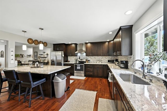 7212 188th Avenue E, Bonney Lake, WA 98391