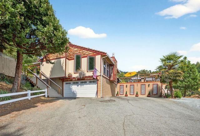 900 Rancho Vista Drive, Grants Pass, OR 97526