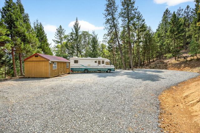 900 Rancho Vista Drive, Grants Pass, OR 97526