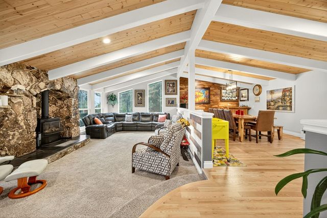 900 Rancho Vista Drive, Grants Pass, OR 97526