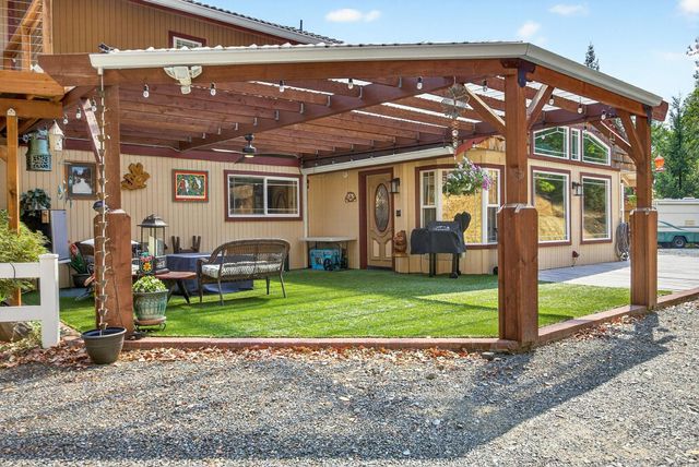 900 Rancho Vista Drive, Grants Pass, OR 97526
