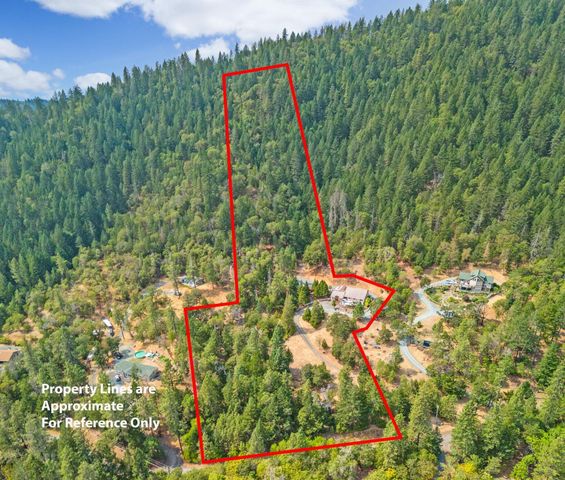 900 Rancho Vista Drive, Grants Pass, OR 97526
