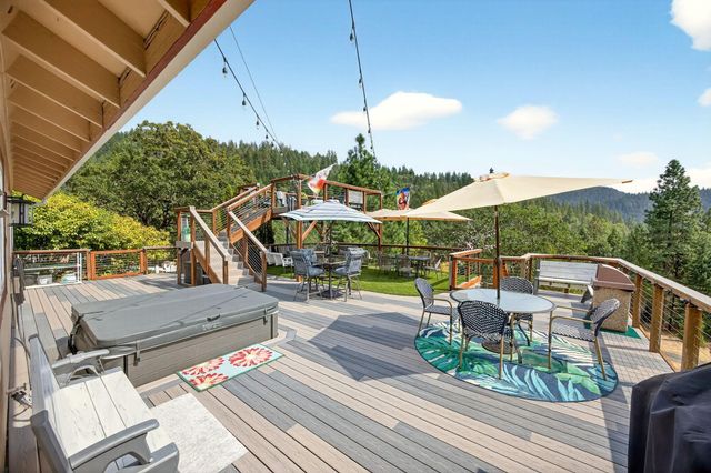 900 Rancho Vista Drive, Grants Pass, OR 97526