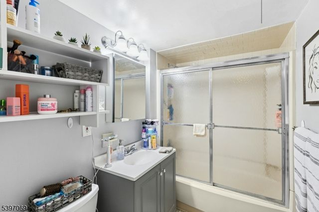 1033 Cellar Ave, Scotch Plains Twp., NJ 07076