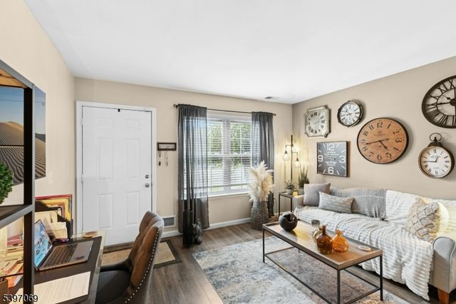 1033 Cellar Ave, Scotch Plains Twp., NJ 07076