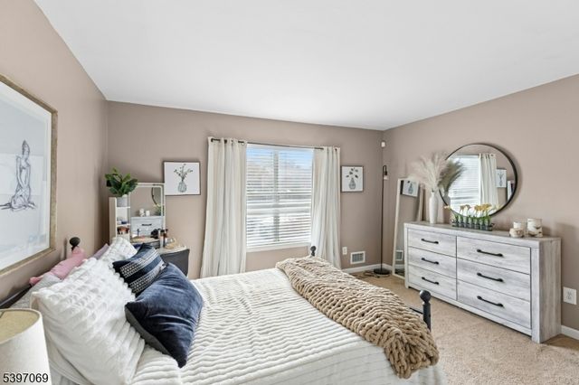 1033 Cellar Ave, Scotch Plains Twp., NJ 07076