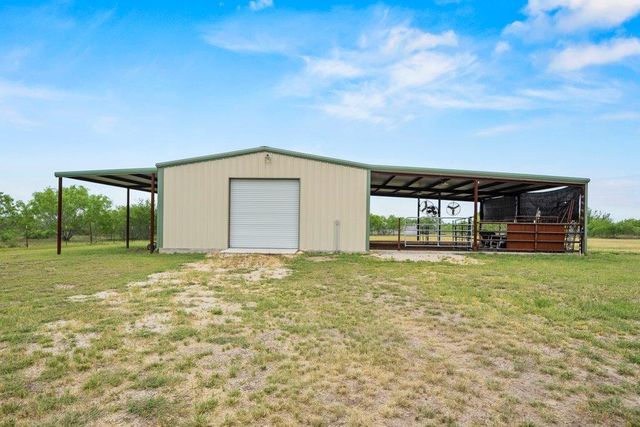 10815 State Park RD, Lockhart, TX 78644