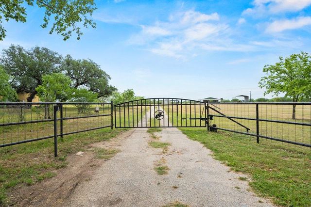 10815 State Park RD, Lockhart, TX 78644