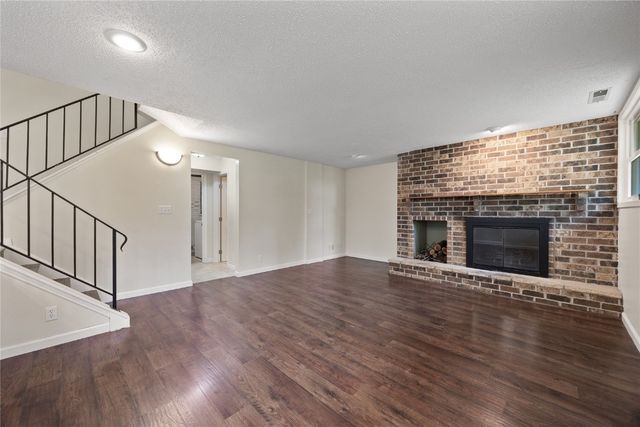 1340 38th St Place, Marion, IA 52302