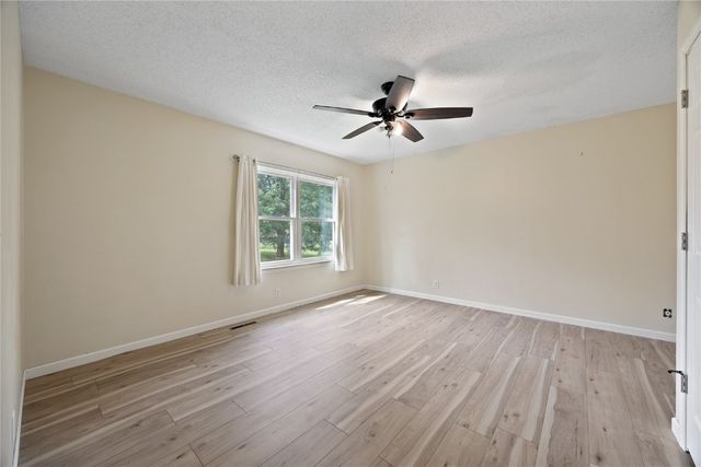 1340 38th St Place, Marion, IA 52302