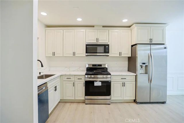 4109 W 5th F2, Santa Ana, CA 92703