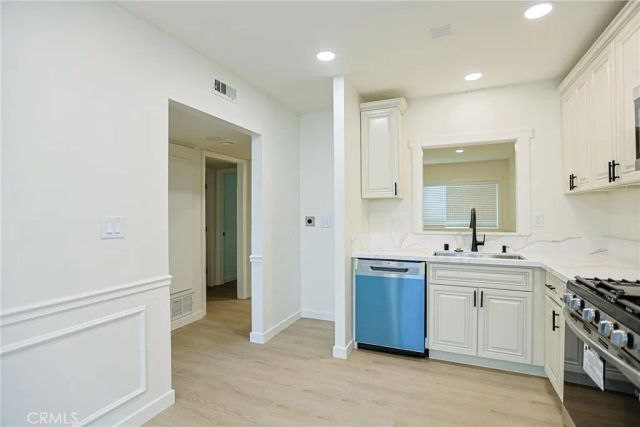 4109 W 5th F2, Santa Ana, CA 92703