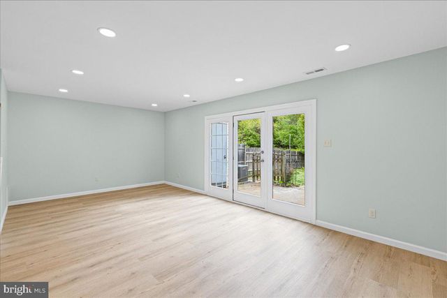 6202 RED HAVEN DR, Marlton, NJ 08053