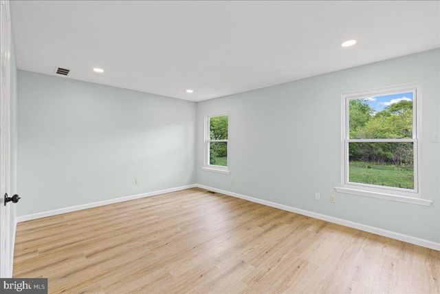 6202 RED HAVEN DR, Marlton, NJ 08053