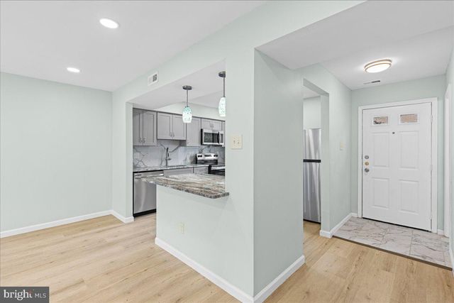 6202 RED HAVEN DR, Marlton, NJ 08053