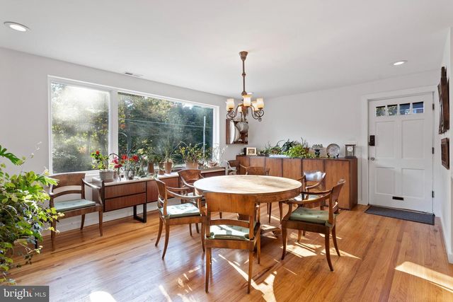 7725 CREFELD ST, Philadelphia, PA 19118