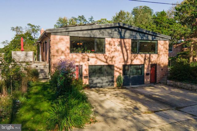 7725 CREFELD ST, Philadelphia, PA 19118