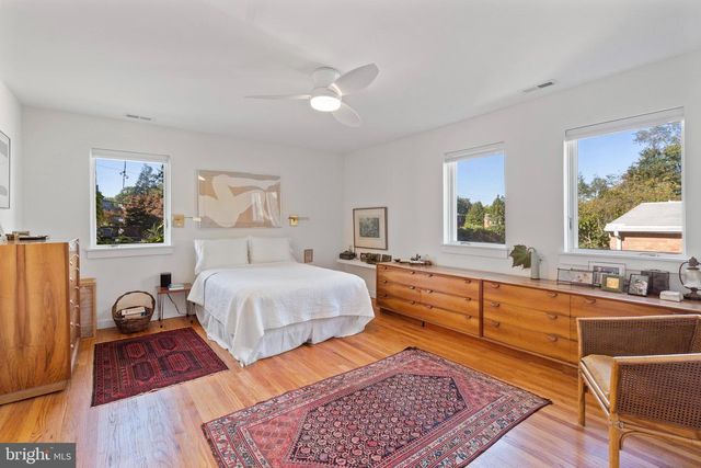 7725 CREFELD ST, Philadelphia, PA 19118