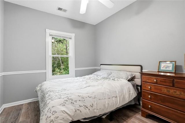 366 Silverthorn Drive NW, Marietta, GA 30064