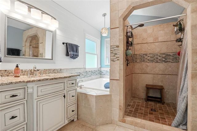 366 Silverthorn Drive NW, Marietta, GA 30064