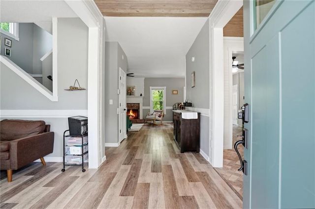 366 Silverthorn Drive NW, Marietta, GA 30064