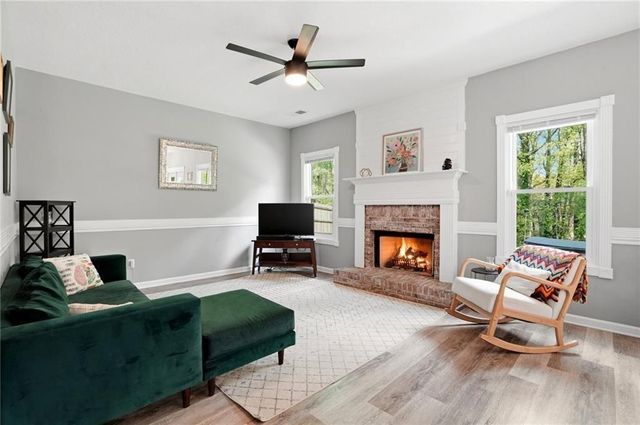 366 Silverthorn Drive NW, Marietta, GA 30064