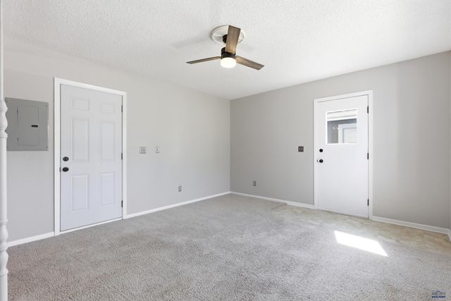320 BASHAM RD, Rapid City, SD 57702