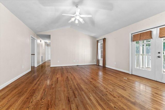 316 Polar LN, Salem, VA 24153