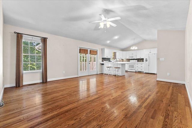 316 Polar LN, Salem, VA 24153