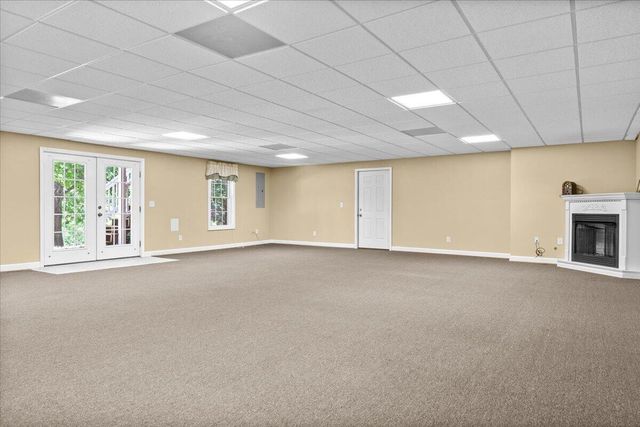 316 Polar LN, Salem, VA 24153